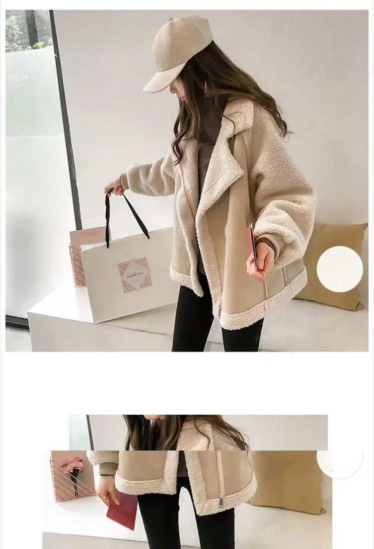 Shearling Moto Jacket: Women's Thickened Integrated Lamb Fur Coat (Pellet Texture)